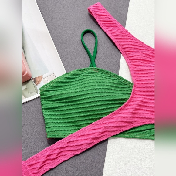 One-Shoulder Two-Piece Swim Set - Picture 4 of 6